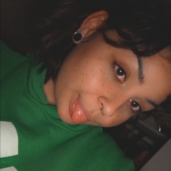 Meet your Posher, Azure - Picture 1 of 1